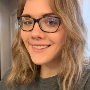 Meet your Posher, Jenny